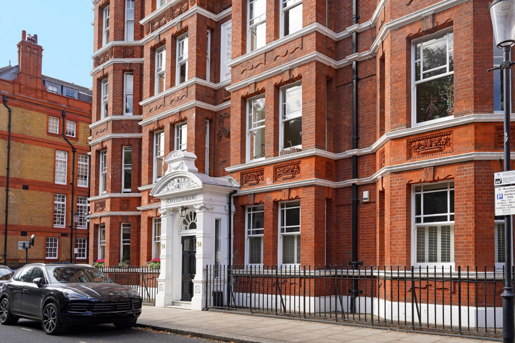 Carlyle Mansions